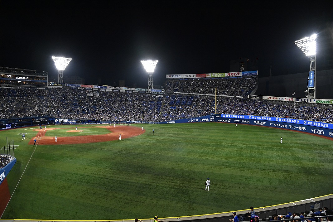 SEASON SEAT PREMIUM | SEASON SEAT 2025 ｜ 横浜DeNAベイスターズ